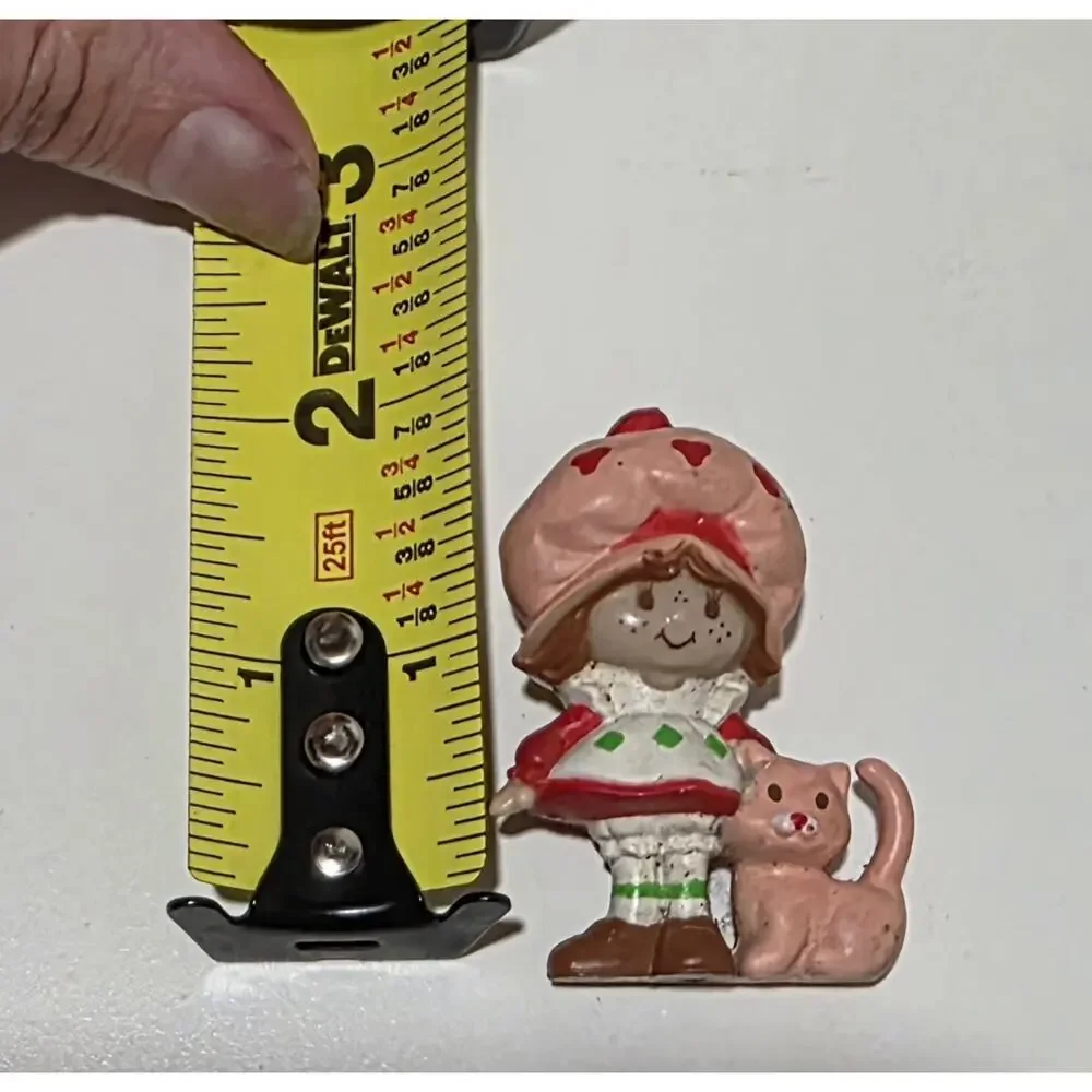 VTG Strawberry Shortcake and Custard Cat Strawberryland Miniature PVC Figure
